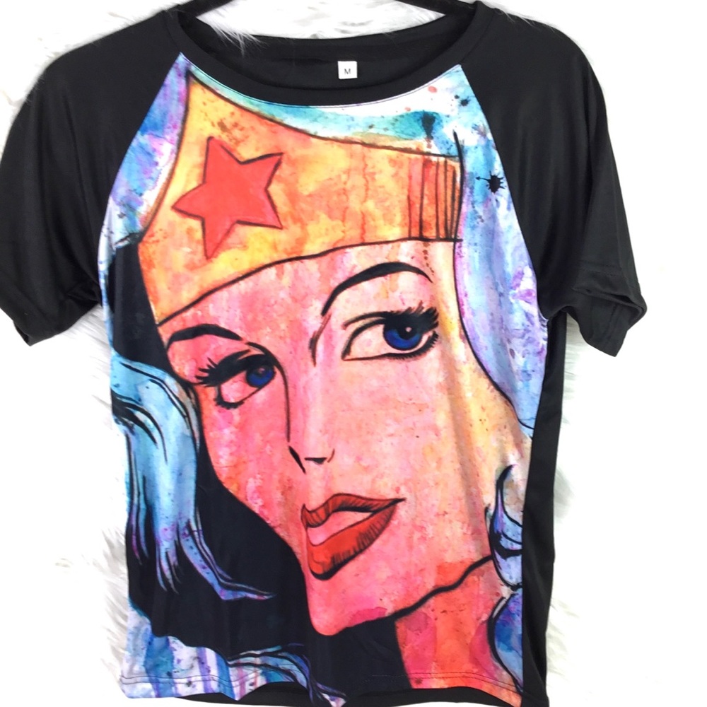 Marvel DC Comics Wonder Women Top NWOT